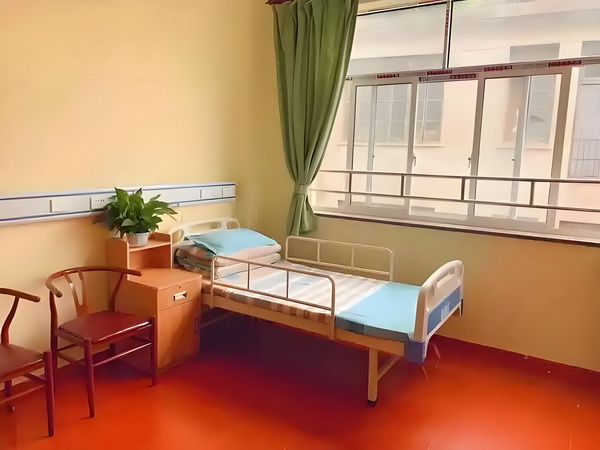 冷皇无情：转基因女皇